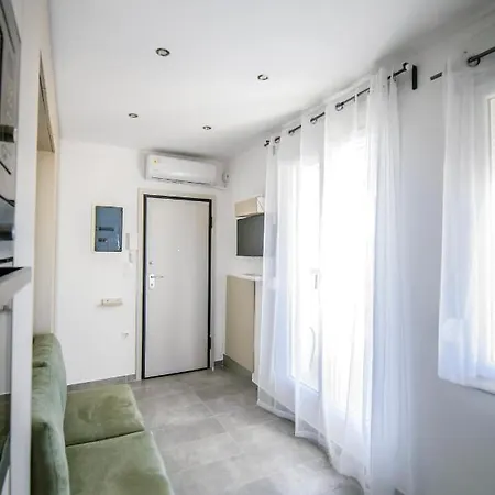 Dreamy Loft At 10th Floor With Amazing View *